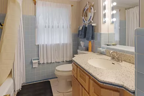Bath - 9357 Fairview, Williamsburg, MI 49690 photo 1 of 3