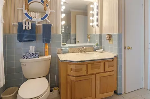 Bath - 9357 Fairview, Williamsburg, MI 49690 photo 2 of 3
