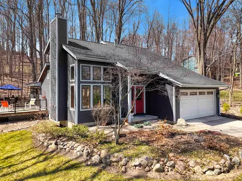 3011 Paysage, Traverse City, MI 49684