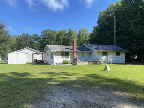 6980 Gary, Hale, MI 48739