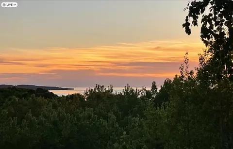 3305 Vineyard, Petoskey, MI 49770