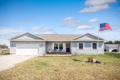 8565 King Arthurs, Kingsley, MI 49649