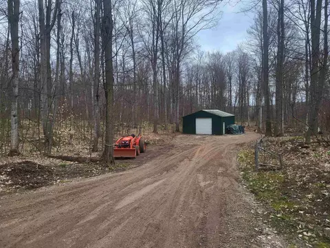 00 Fairview, Beulah, MI 49617