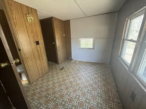 Entry Way - 955 E Nicki, Midland, MI 48640 photo 1 of 1