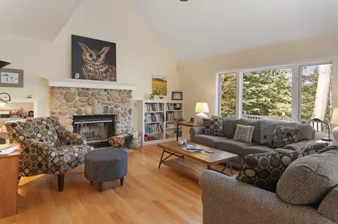 501 E Shetland, Cedar, MI 49621 photo 8