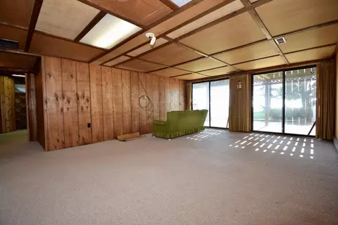 Living - 5656 Point Lookout, Au Gres, MI 48703 photo 5 of 5