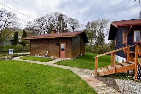 Exterior - 5656 Point Lookout, Au Gres, MI 48703 photo 8 of 17