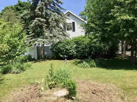 1502 W Broadway, Mount Pleasant, MI 48858