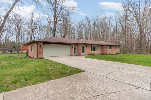 Exterior - 16606 Lunney, Hemlock, MI 48626 photo 8 of 13