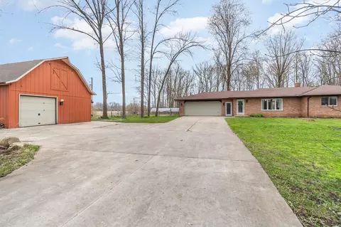 Exterior - 16606 Lunney, Hemlock, MI 48626 photo 10 of 13