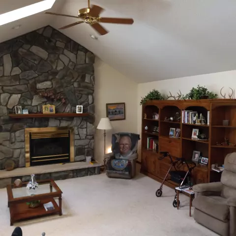 Living - 5148 Huron Breeze, Au Gres, MI 48703 photo 3 of 10