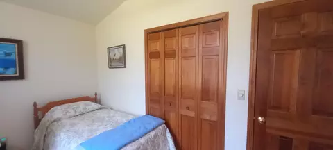 Bedroom - 5148 Huron Breeze, Au Gres, MI 48703 photo 4 of 8