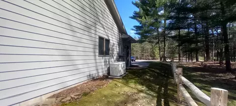 Exterior - 5148 Huron Breeze, Au Gres, MI 48703 photo 5 of 10