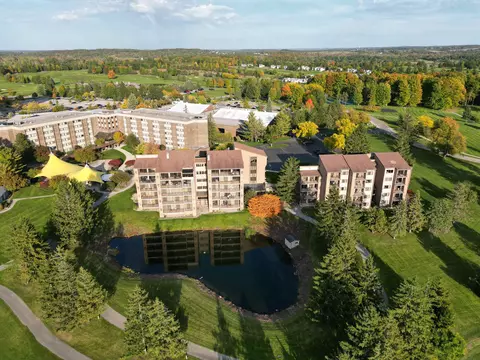 5048 Valleyway, Williamsburg, MI 49690