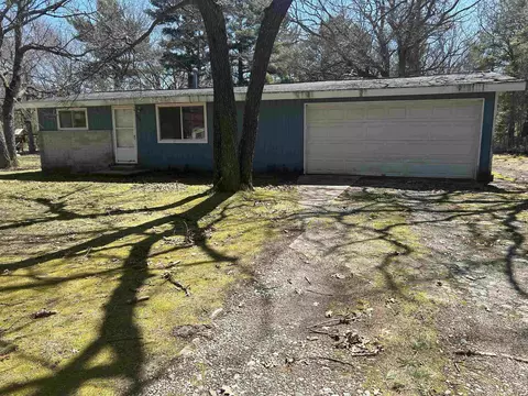 4764 Interlake, Oscoda, MI 48750