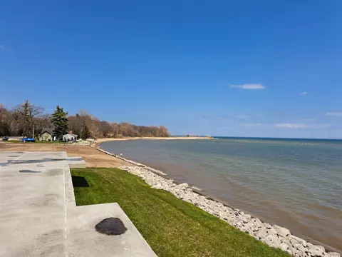 View/Area - 576 N Huron #201, Au Gres, MI 48703 photo 3 of 5