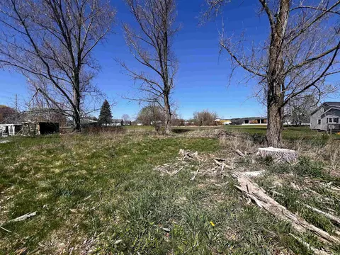 N Pine, Mcbain, MI 49657 photo 5