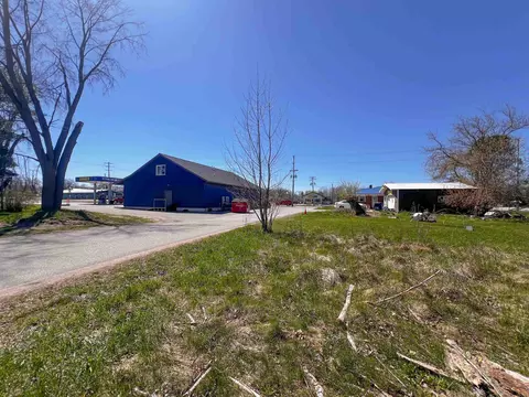 N Pine, Mcbain, MI 49657 photo 7