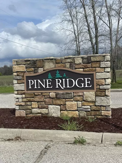 1413 Pineridge, Mount Pleasant, MI 48858