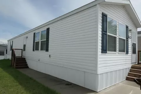 1044 Jackson, Mount Pleasant, MI 48858