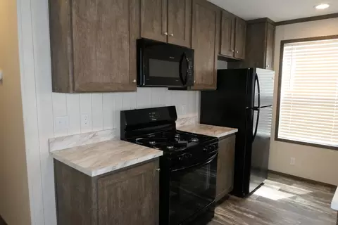 Kitchen - 1044 Jackson, Mount Pleasant, MI 48858 photo 1 of 2