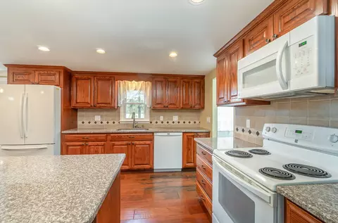 678 S Alger, Ithaca, MI 48847 photo 14