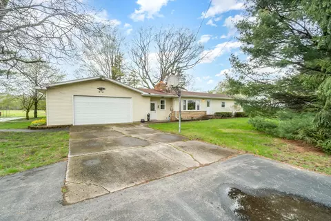 678 S Alger, Ithaca, MI 48847 photo 3