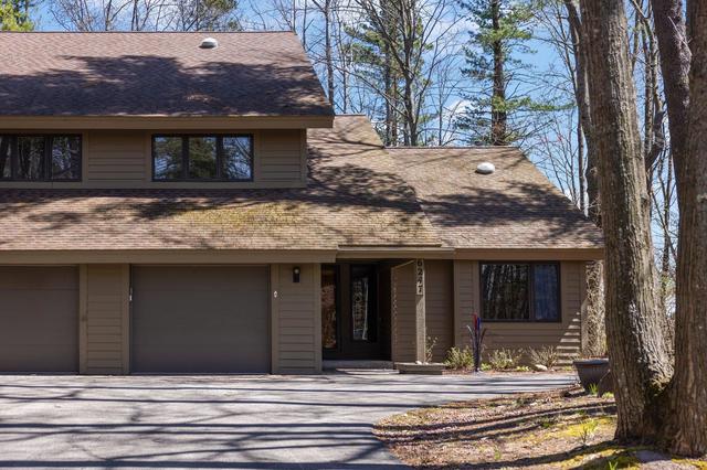 6247 Summit, Traverse City, MI 49686