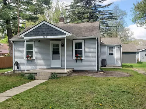 305 Third, Shepherd, MI 48883 photo 2