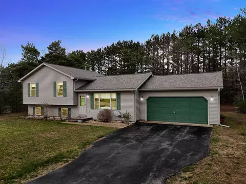 2475 Lakes N, Interlochen, MI 49643