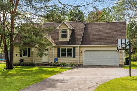 7707 Hampton, Grawn, MI 49637