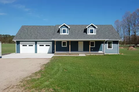5595 S 45 12, Cadillac, MI 49601