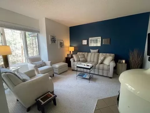 45 Hawks Nest, Glen Arbor, MI 49636