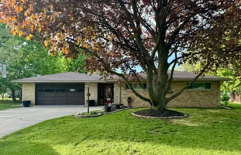 1148 N Lawn, Alma, MI 48801