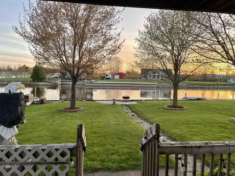 Exterior - 1674 S Riverside, Au Gres, MI 48703 photo 15 of 18