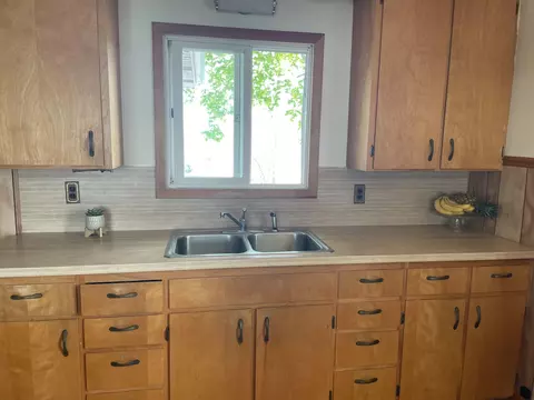 Kitchen - 1674 S Riverside, Au Gres, MI 48703 photo 9 of 15
