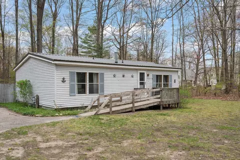 4723 W Lake Mitchell, Cadillac, MI 49601
