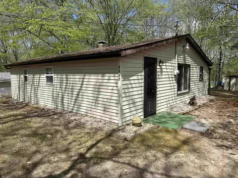5832 Woodland, Lake, MI 48632