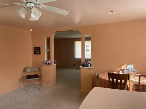 Living - 335 W Second, Gladwin, MI 48624 photo 1 of 12