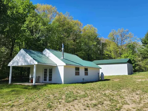 8378 E Schmeid, Vestaburg, MI 48891
