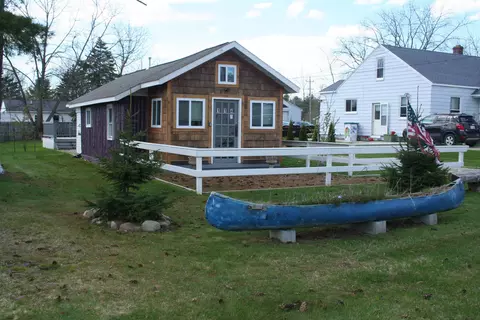 114 Second, Tawas City, MI 48763