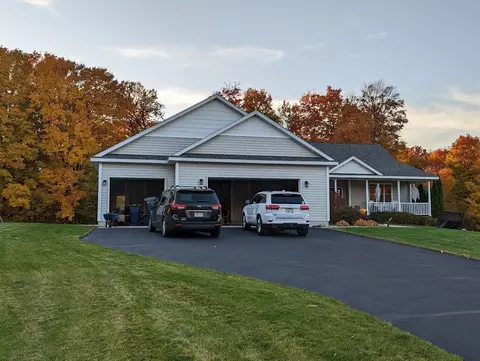 1104 Jay Rogers, Traverse City, MI 49696