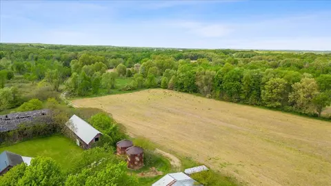 10101 17 Mile, Marshall, MI 49068 photo 12
