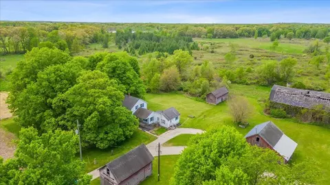 10101 17 Mile, Marshall, MI 49068 photo 6