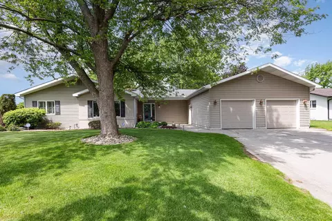 431 Fairlane, Alma, MI 48801