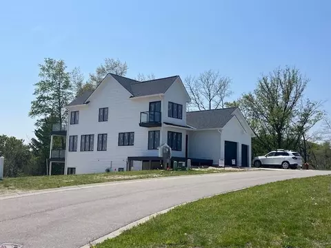 13875 S Meridian #11, Traverse City, MI 49684