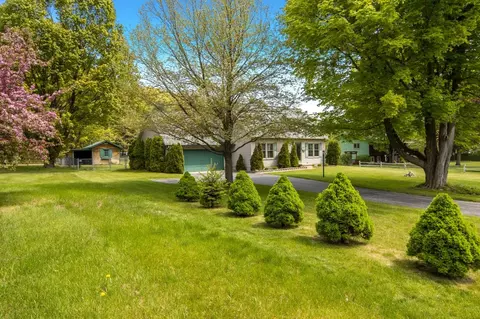 10015 E Crain Hl, Traverse City, MI 49684