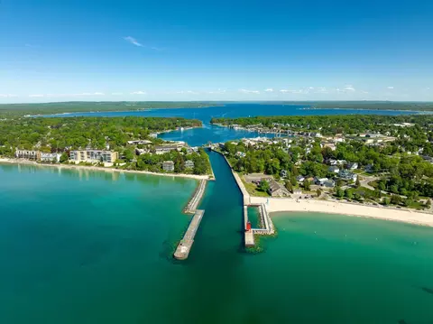 704 Mercer, Charlevoix, MI 49720