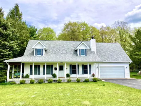 13345 S Martin, Empire, MI 49630