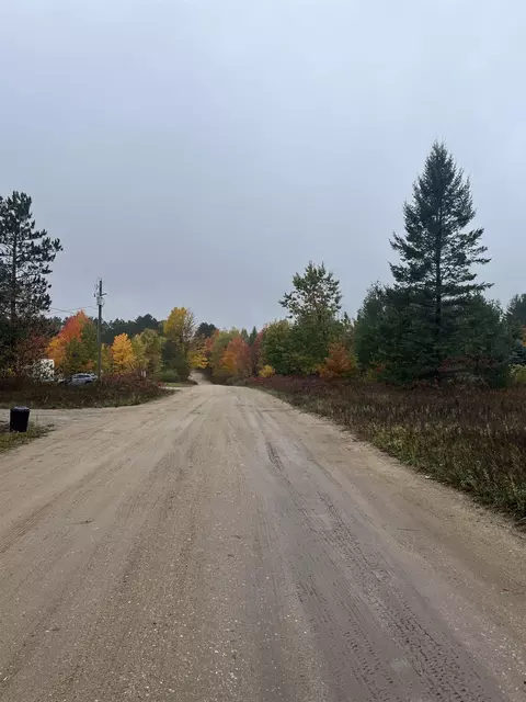 Greenleaf, Grawn, MI 49637 photo 3